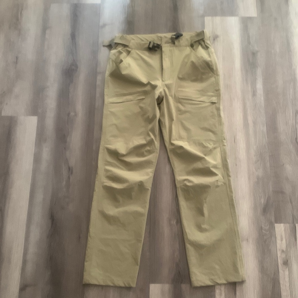 Free Soldier cargo hiking waterproof tactical pants size 30W 30L khaki tan